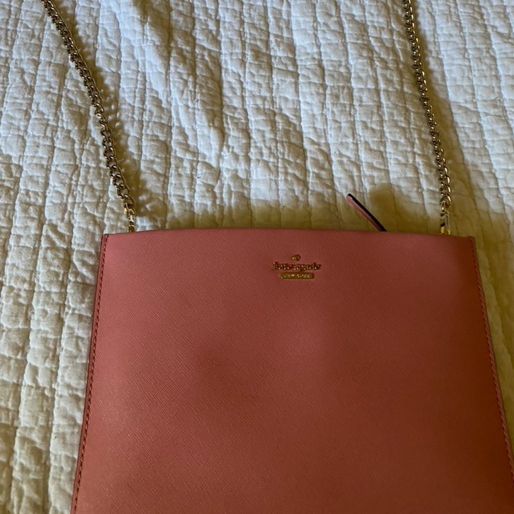 Kate spade Cameron st sima Pink clutch crossbody